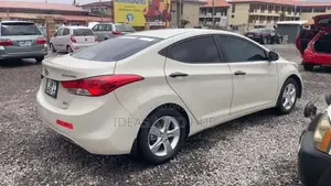 Hyundai Elantra Limited 2012 Beige