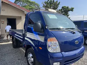 Kia Bongo 2011 Blue