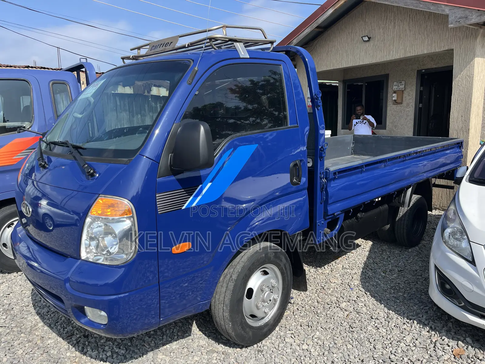 Kia Bongo 2011 Blue