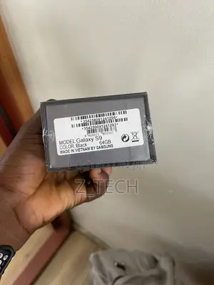 New Samsung Galaxy S9 64 GB Black