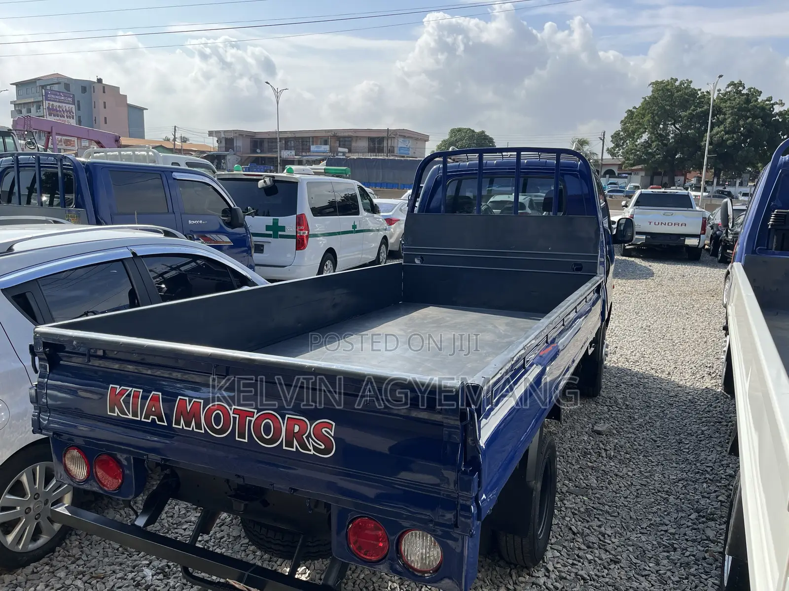 Kia Bongo 2011 Blue