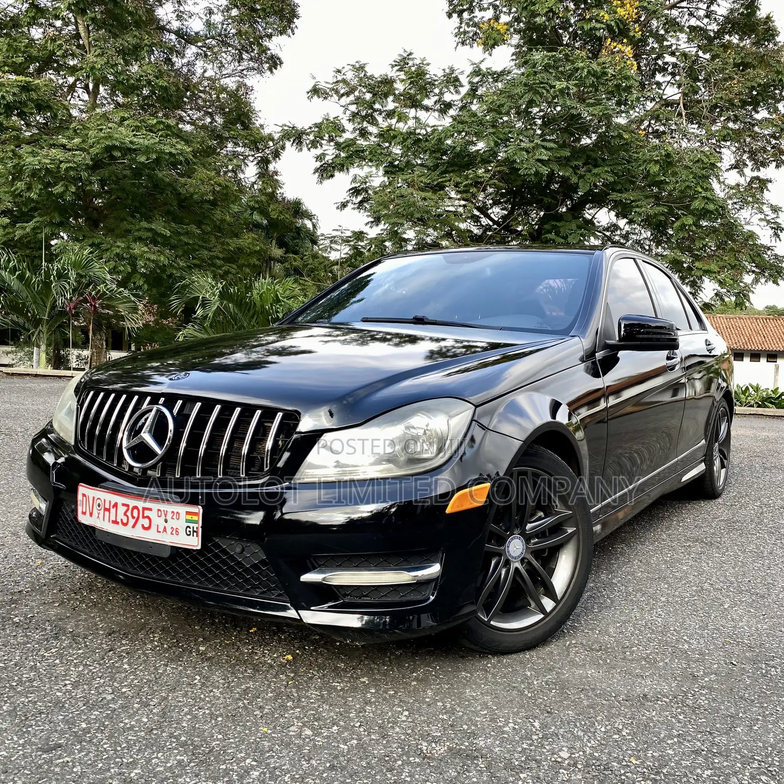 Mercedes-Benz C250 2014 Black