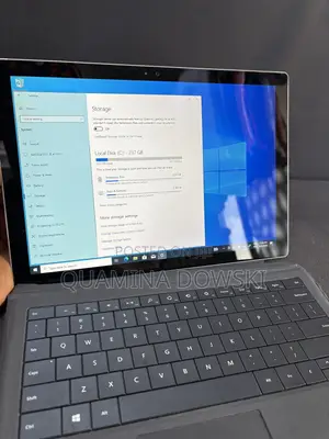 Laptop 8GB Intel Core i5 HDD 250GB