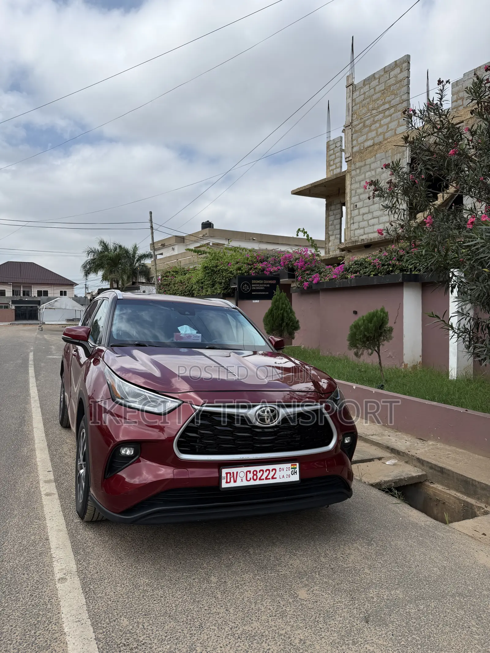 Toyota Highlander XLE AWD 2023 Red