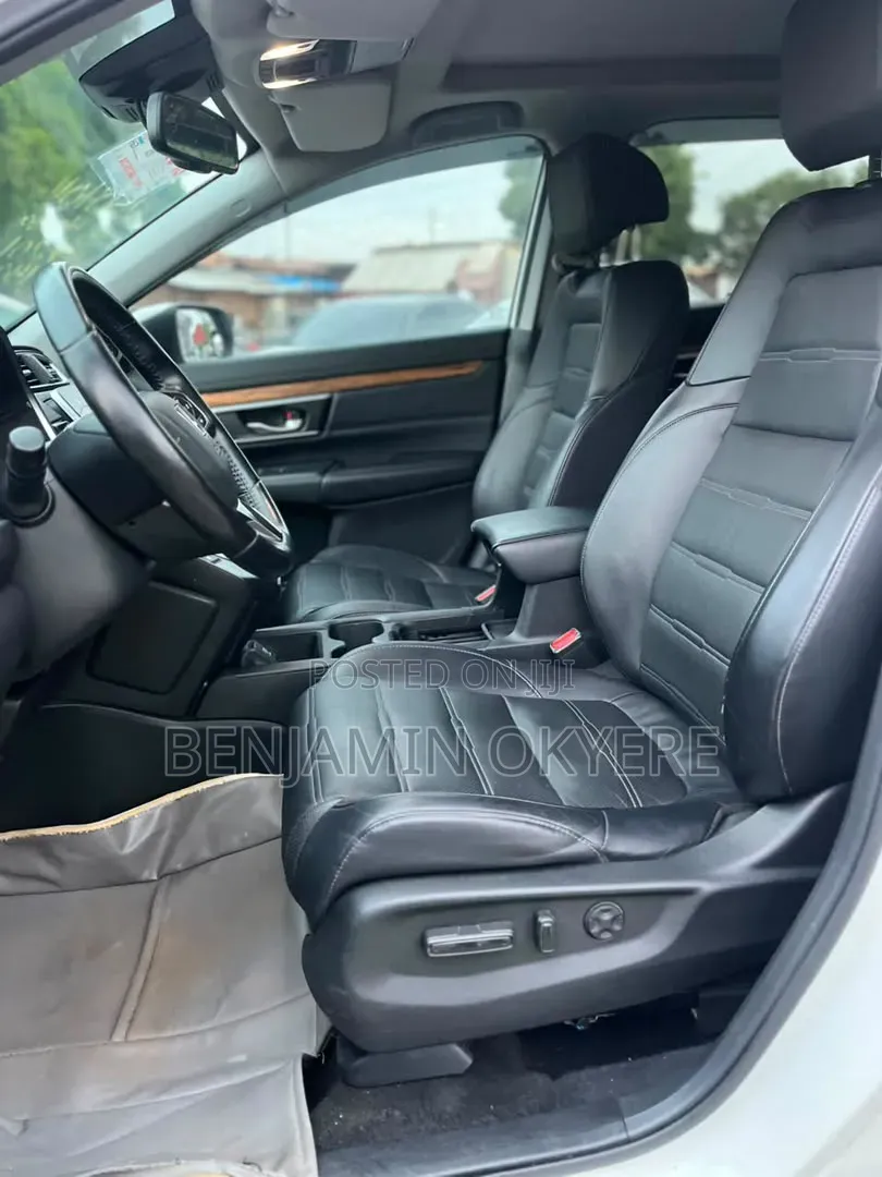 Honda CR-V 2018 White