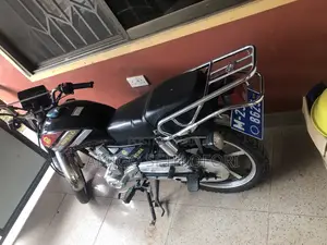 Royal Motorcycle 2020 Black