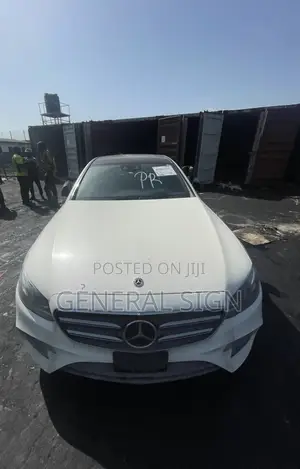 Mercedes-Benz E300 2018 White