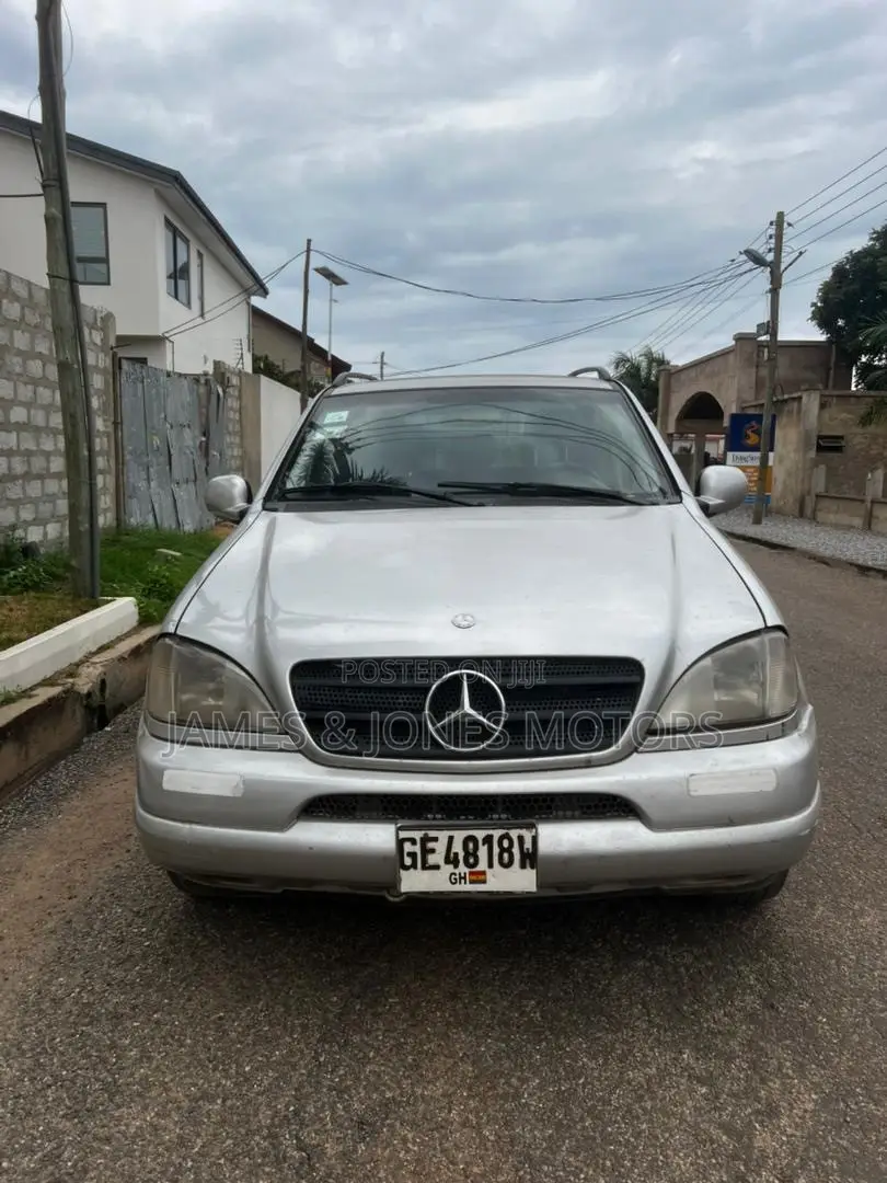 Mercedes-Benz C320 2005 Silver