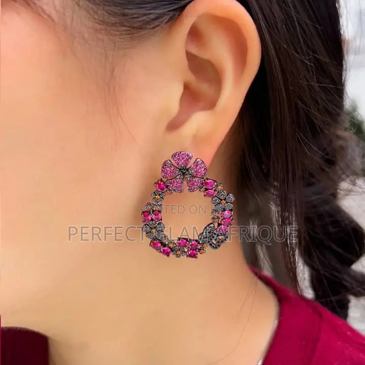 Exotic Women Earring
