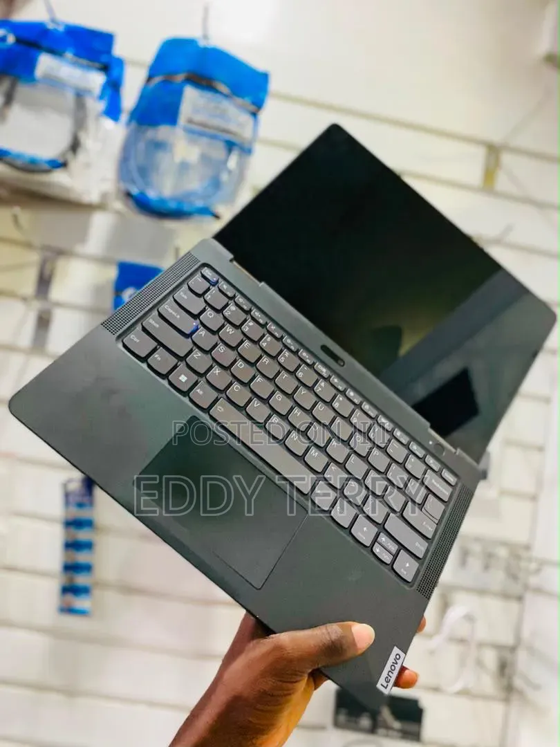 Laptop Lenovo 8GB AMD Ryzen 5 SSD 256GB