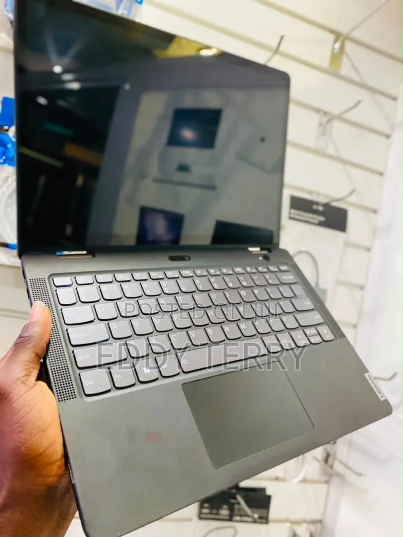 Laptop Lenovo 8GB AMD Ryzen 5 SSD 256GB