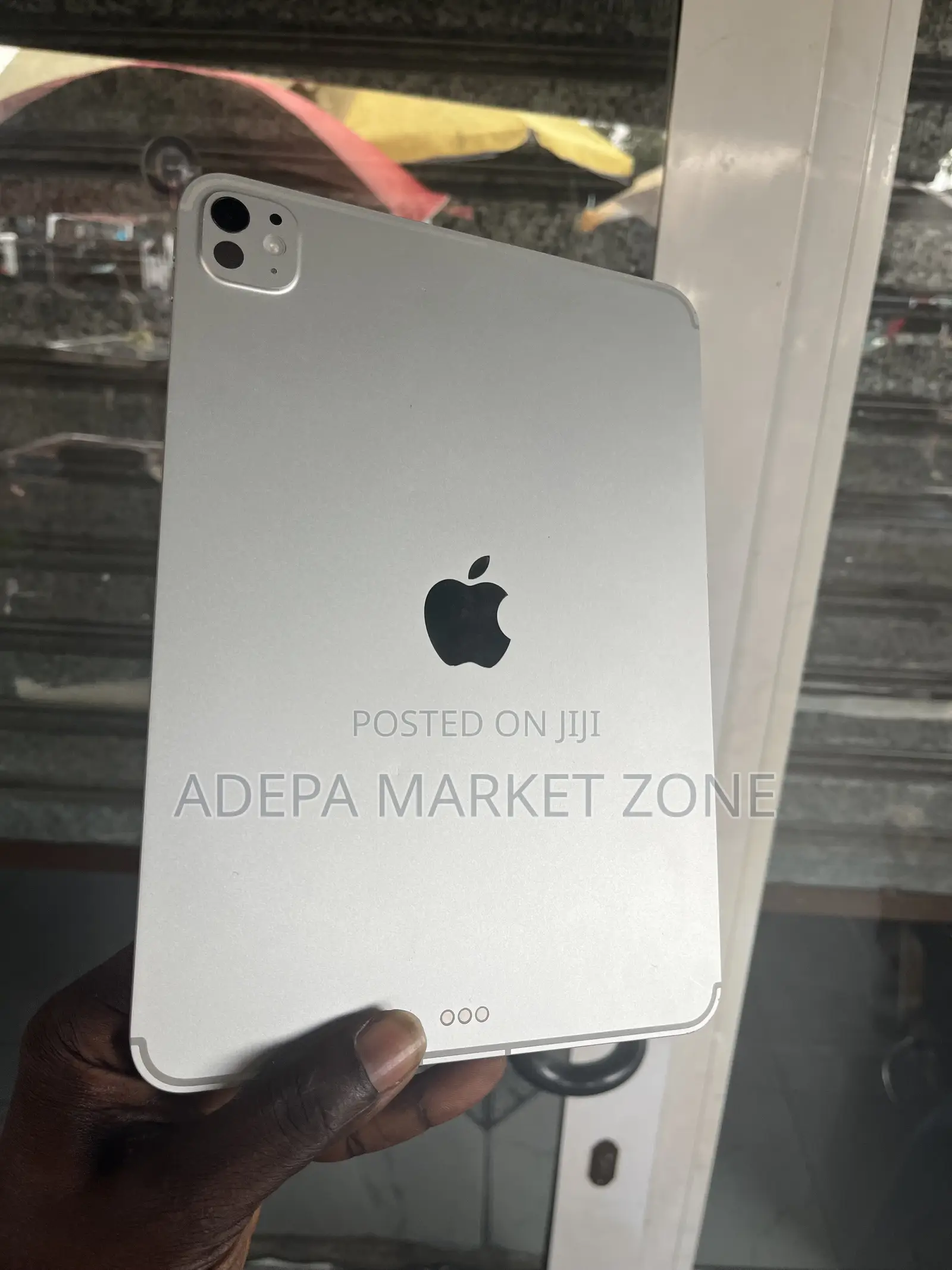 Apple iPad Pro 11 (2025) 256 GB Silver