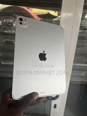 Apple iPad Pro 11 (2025) 256 GB Silver