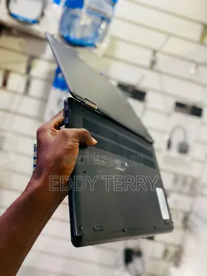 Laptop Lenovo 8GB AMD Ryzen 5 SSD 256GB