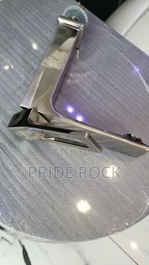 Quality Single Lifted Basin Tap