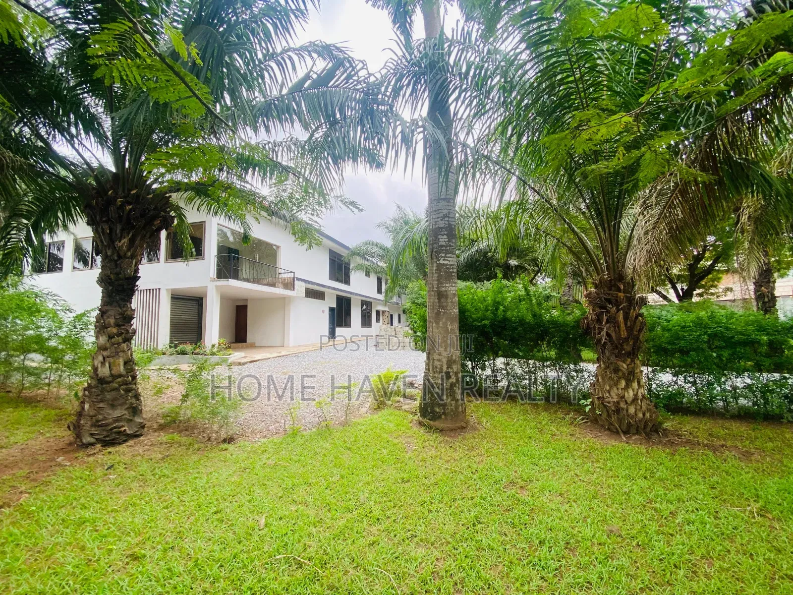 10 Bedroom Office Space for Rent at Cantonment