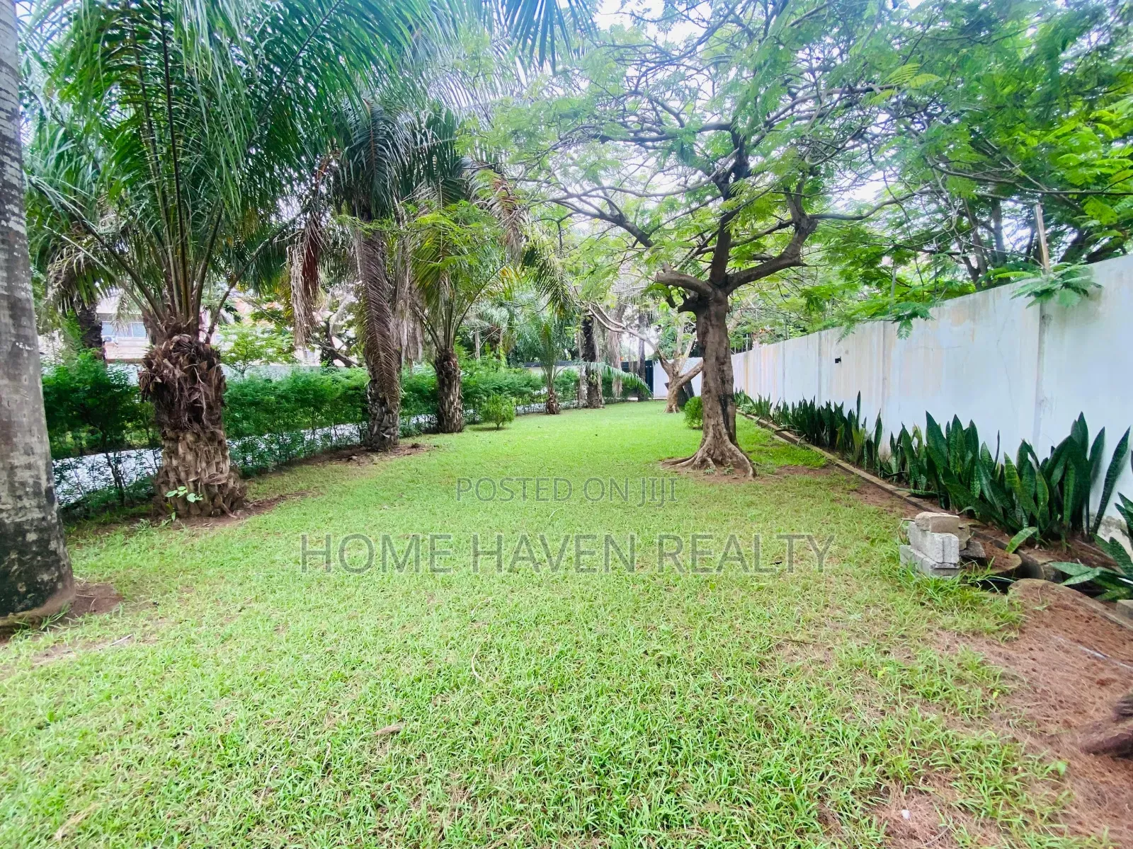 10 Bedroom Office Space for Rent at Cantonment