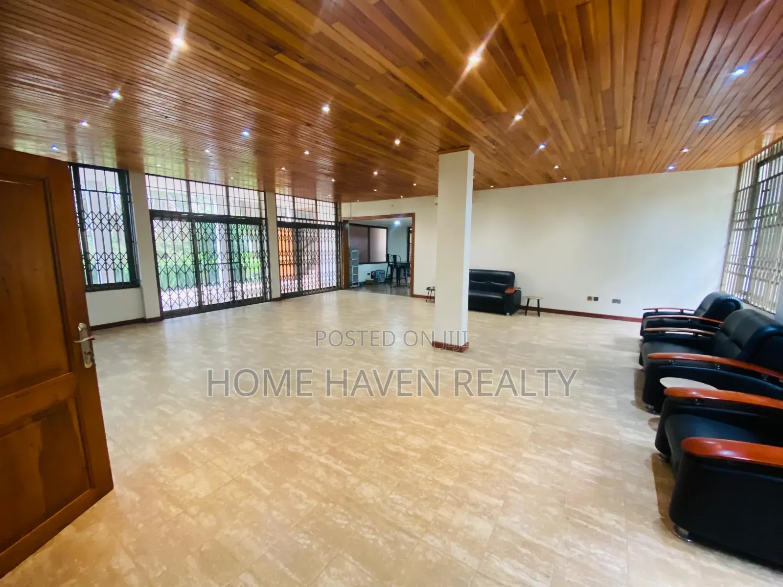 10 Bedroom Office Space for Rent at Cantonment