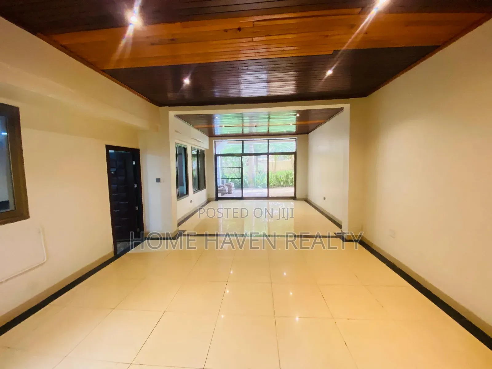 10 Bedroom Office Space for Rent at Cantonment