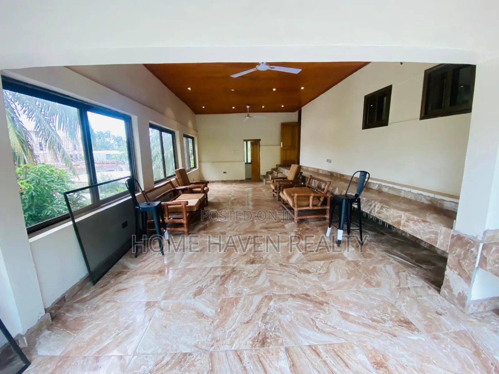 10 Bedroom Office Space for Rent at Cantonment