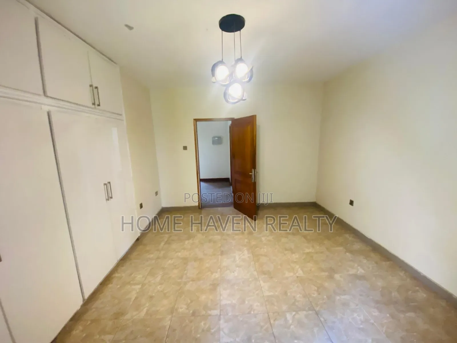 10 Bedroom Office Space for Rent at Cantonment