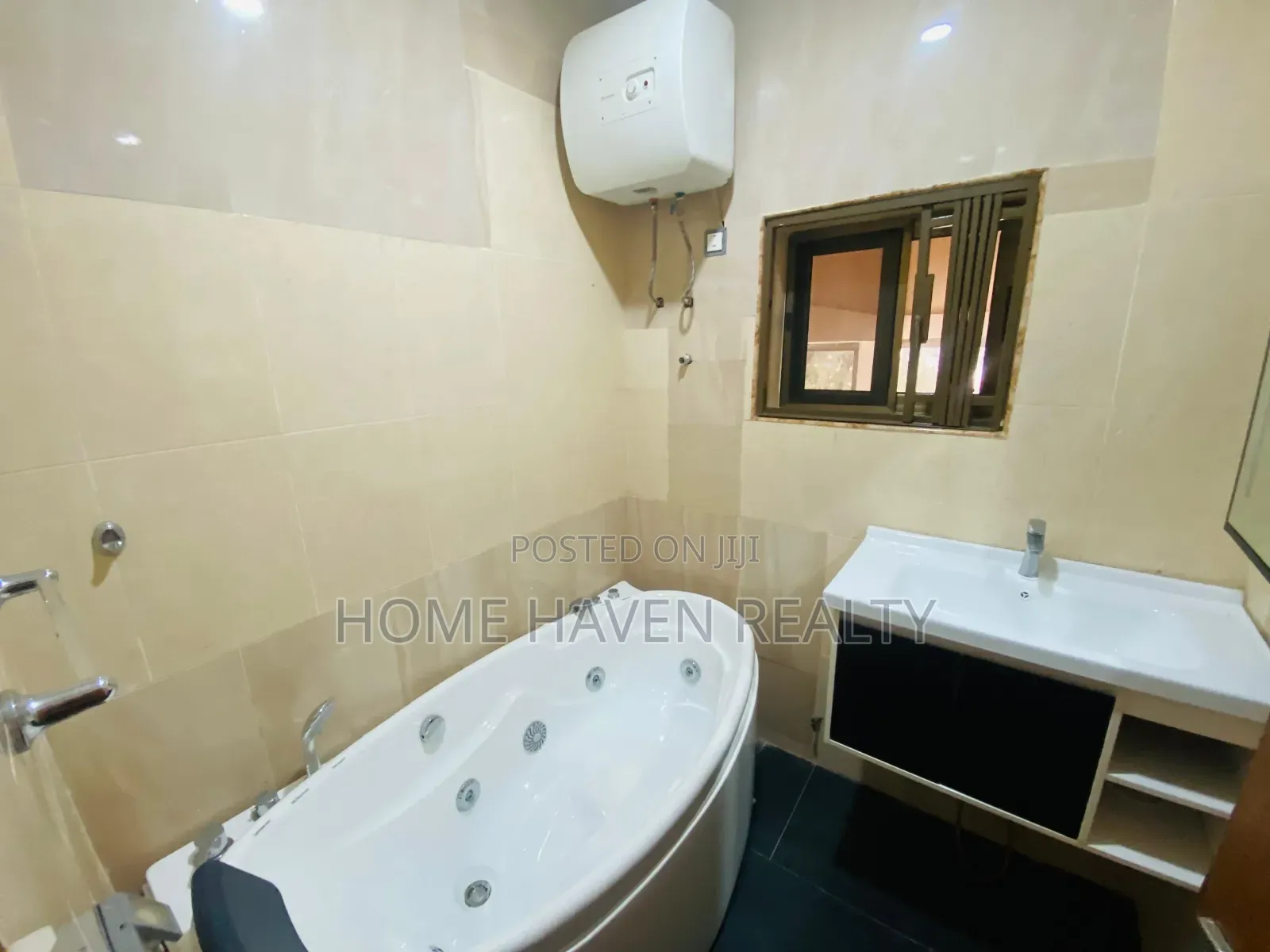 10 Bedroom Office Space for Rent at Cantonment