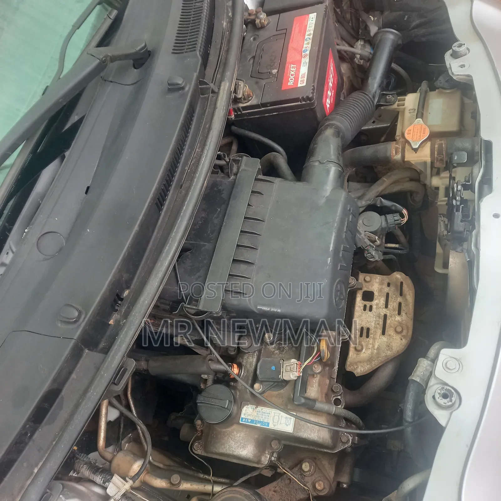 Toyota Vitz 1.3 AWD 5dr 2010 Silver