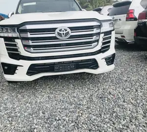 New Toyota Land Cruiser LC300 2024 White