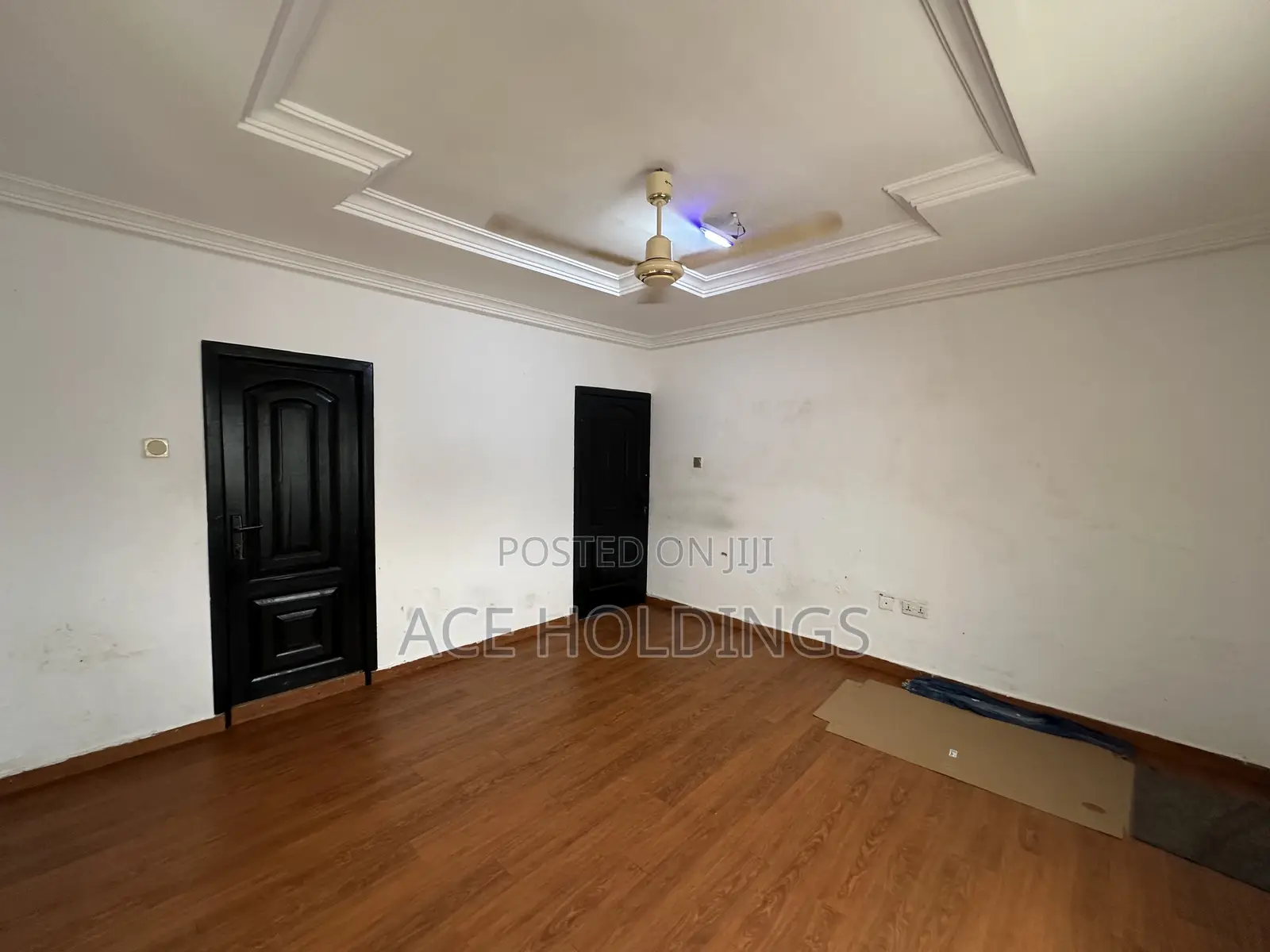 2bdrm Apartment in Kfc, School Junction for rent