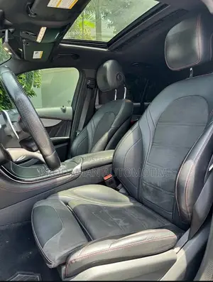 Mercedes-Benz GLC-Class 2021 Black