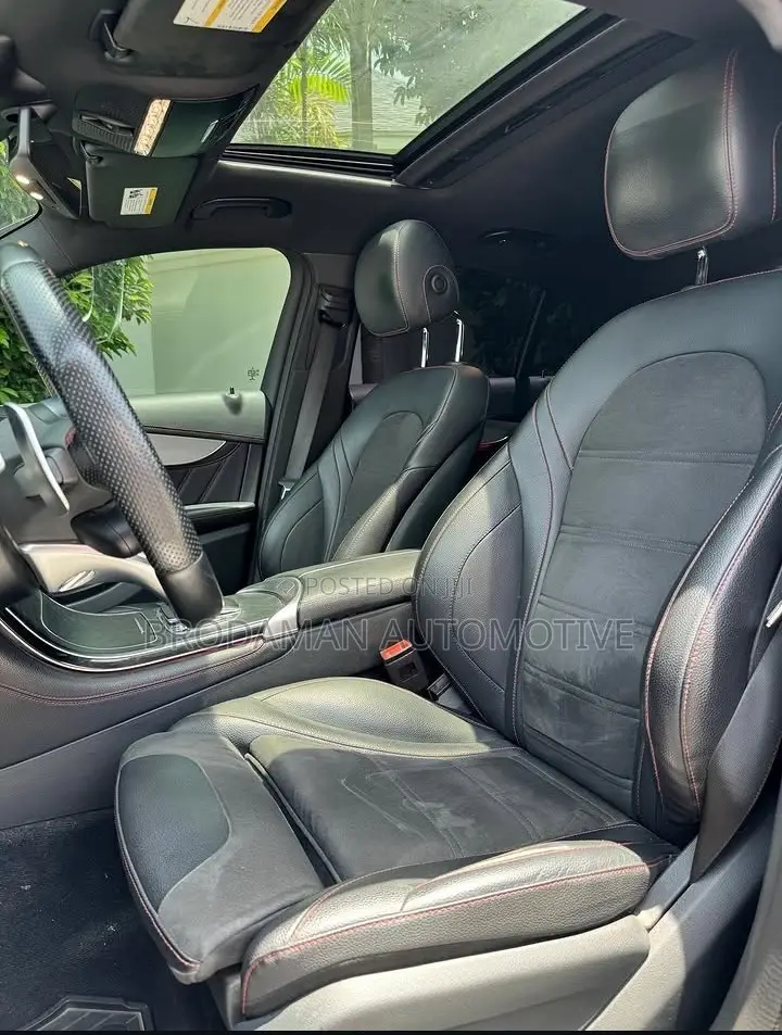 Mercedes-Benz GLC-Class 2021 Black
