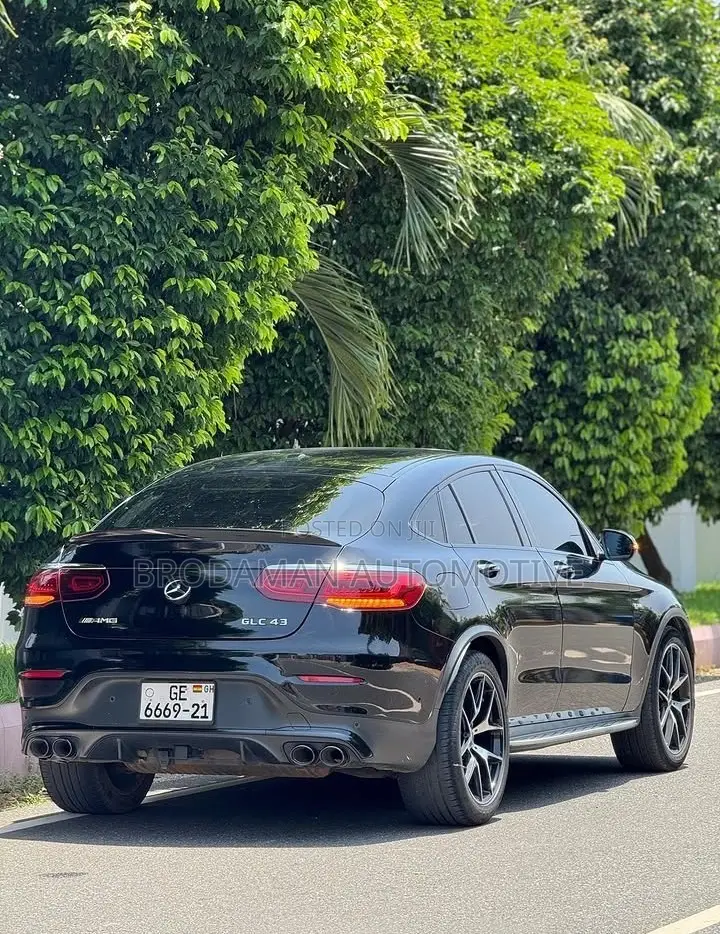 Mercedes-Benz GLC-Class 2021 Black