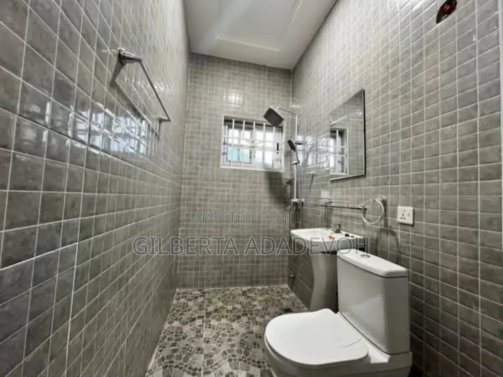 2bdrm Apartment in Adenta, Frafraha for rent