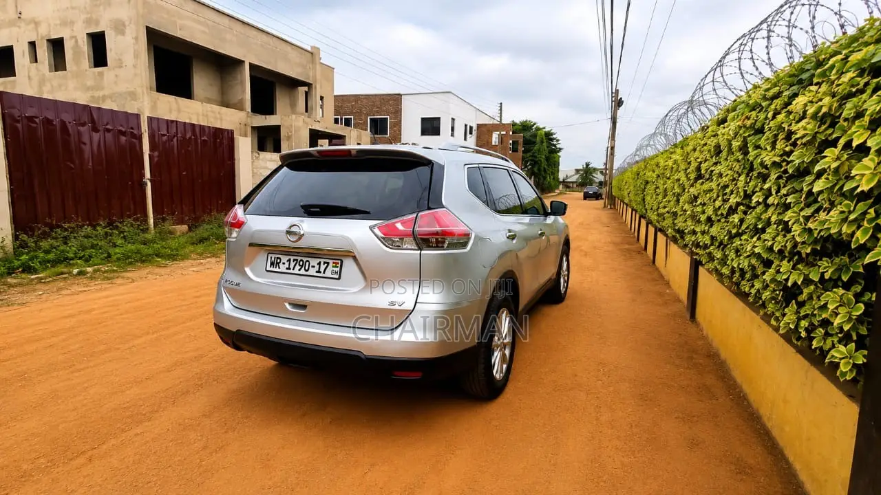 Nissan Rogue SV 4dr SUV AWD (2.5L 4cyl CVT) 2014 Silver