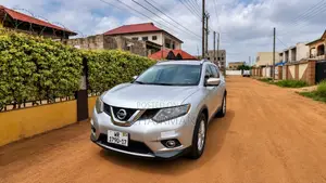 Nissan Rogue SV 4dr SUV AWD (2.5L 4cyl CVT) 2014 Silver