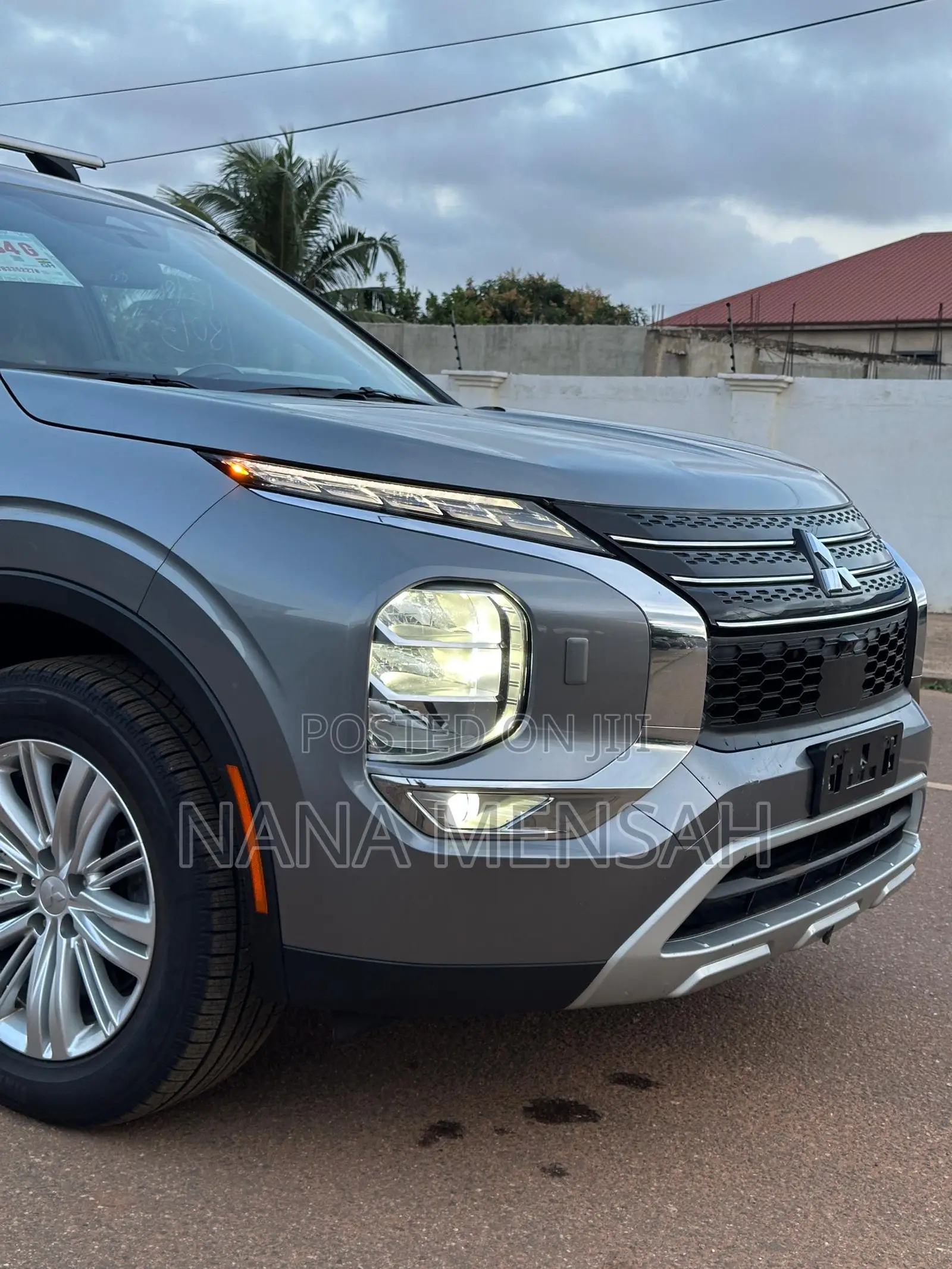 Mitsubishi Outlander SEL 2022 Silver