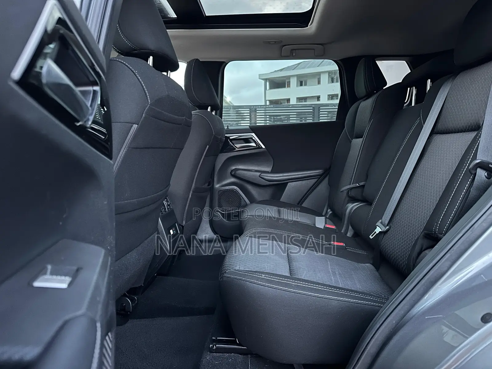 Mitsubishi Outlander SEL 2022 Silver