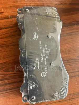 Range Rover Vogue 2023 Front Brake Pads Original