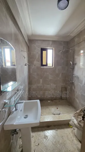 3bdrm Apartment in Tema Community 12, Sakumono for rent