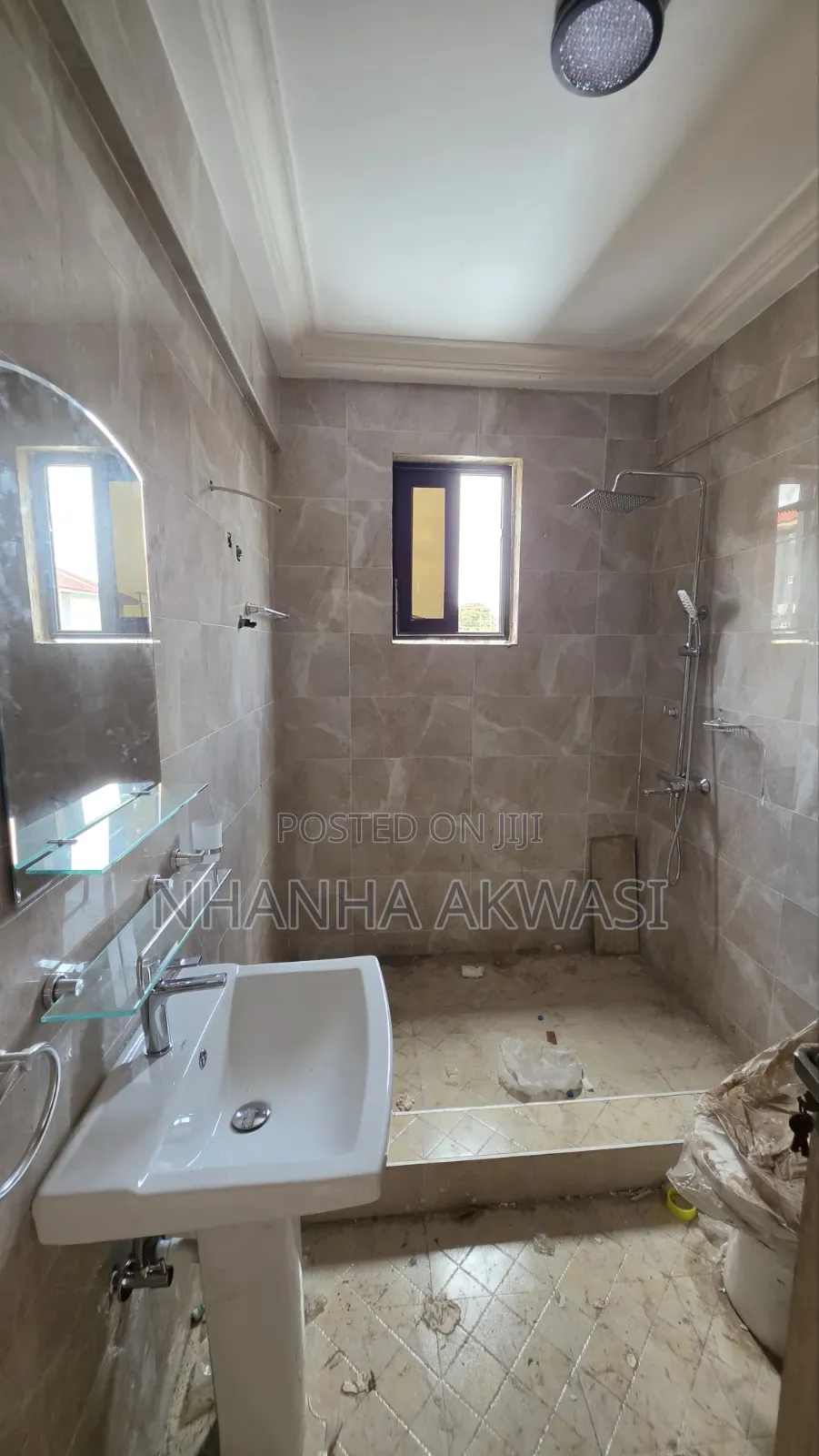 3bdrm Apartment in Tema Community 12, Sakumono for rent
