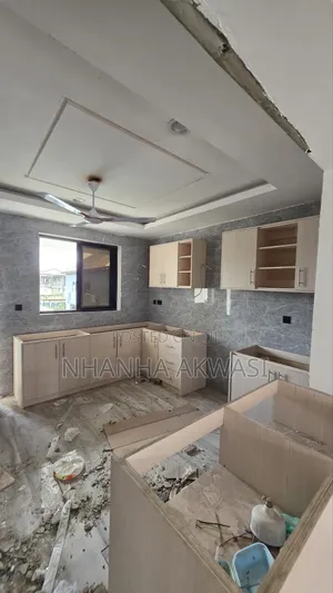 3bdrm Apartment in Tema Community 12, Sakumono for rent
