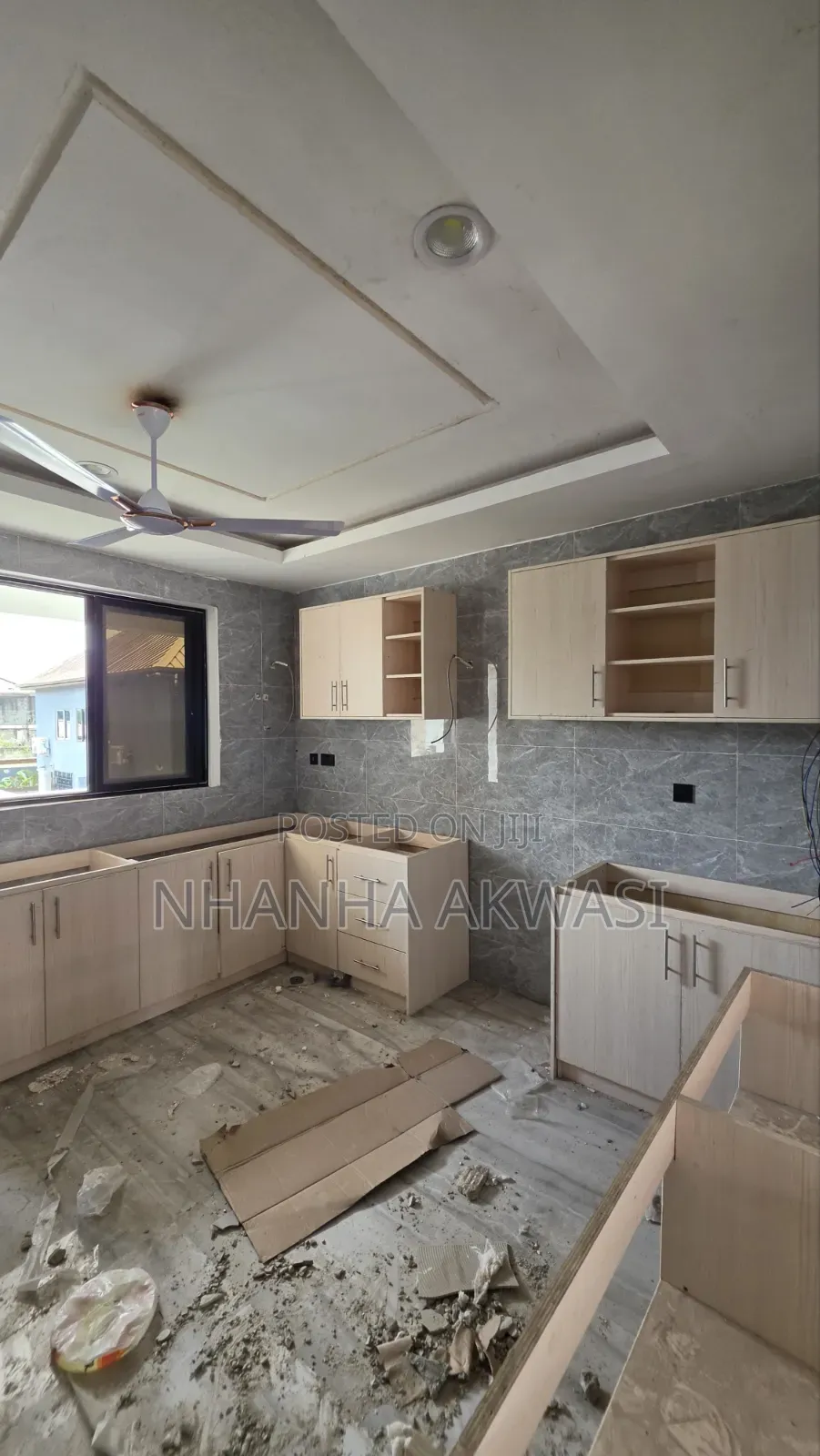 3bdrm Apartment in Tema Community 12, Sakumono for rent