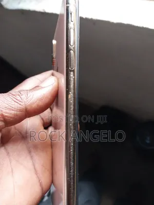 Apple iPhone XS Max 64 GB Gold