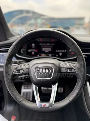 Audi RS Q8 Base 2024 Black