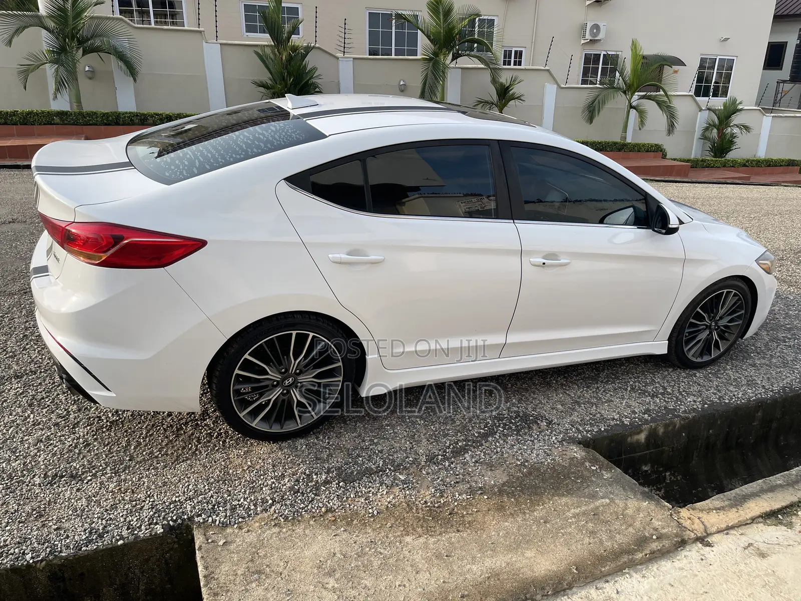 Hyundai Elantra Sport 2018 White