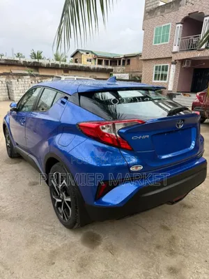 Toyota C-HR LE FWD 2019 Blue