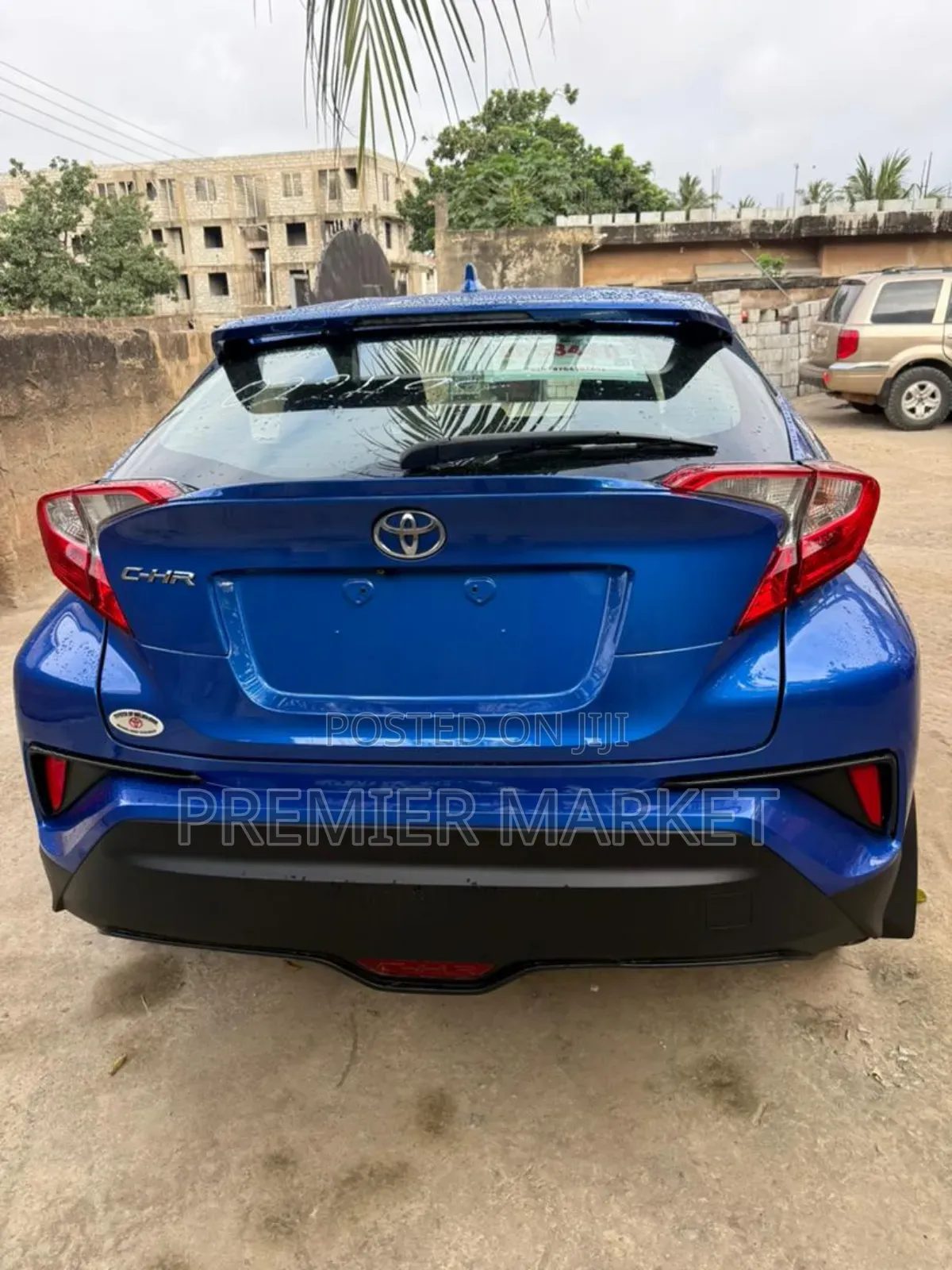 Toyota C-HR LE FWD 2019 Blue