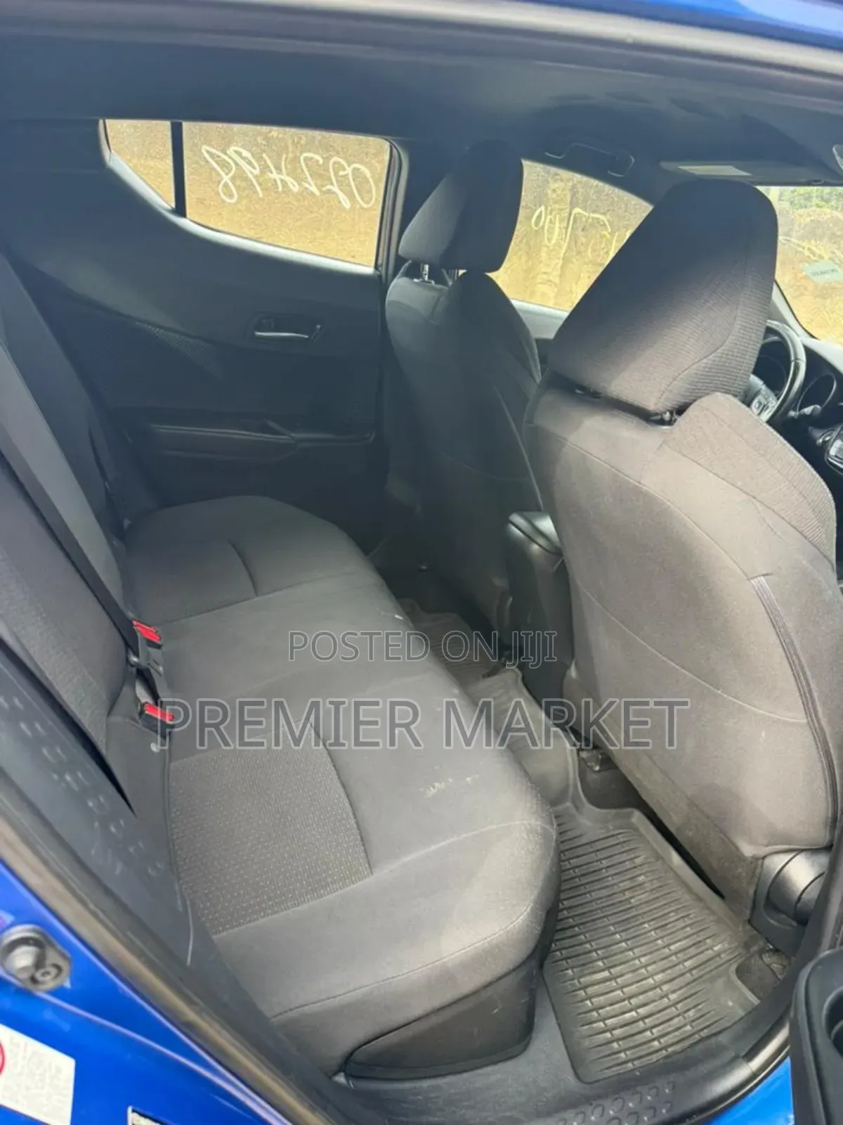 Toyota C-HR LE FWD 2019 Blue