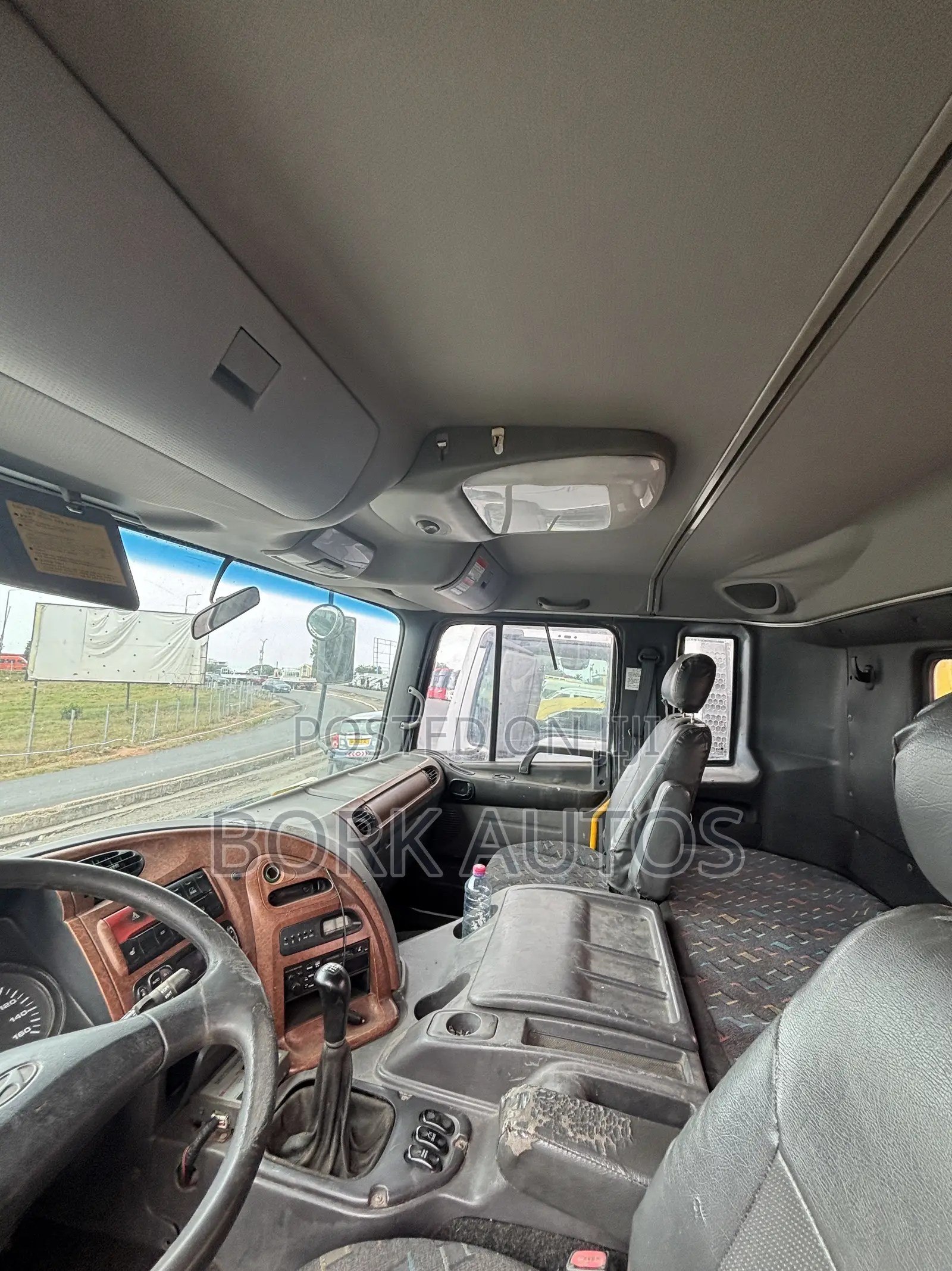 Hyundai Gold 16ton
