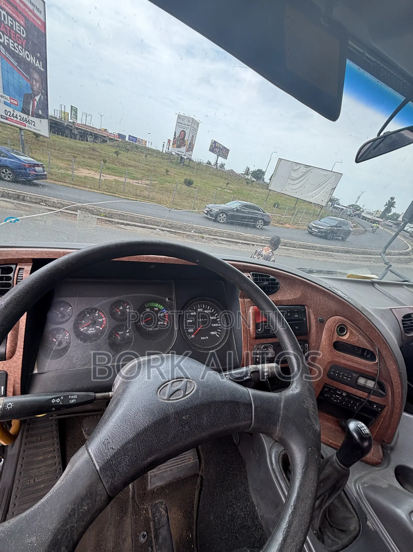 Hyundai Gold 16ton